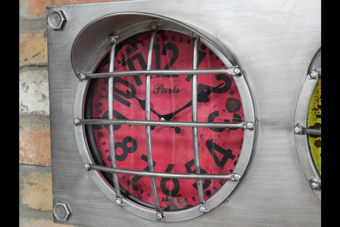 Traffic Light Clock