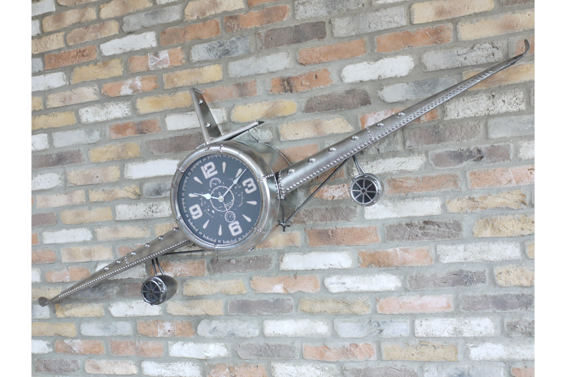 Aeroplane Clock