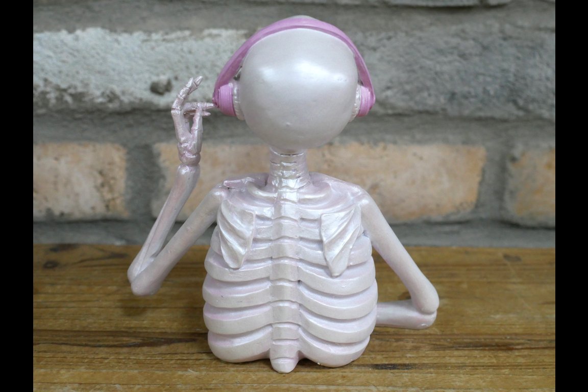 Skeleton With Headphones (Pink)