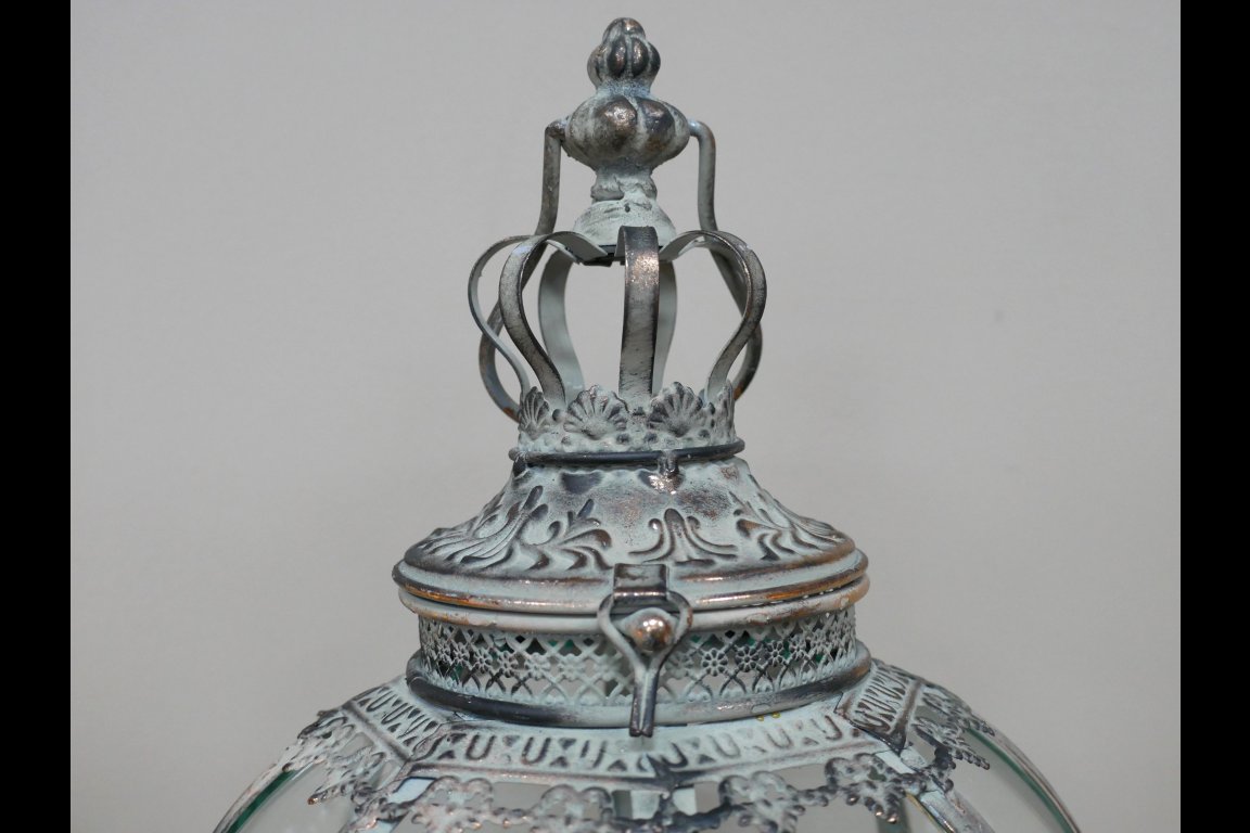 Round Lantern