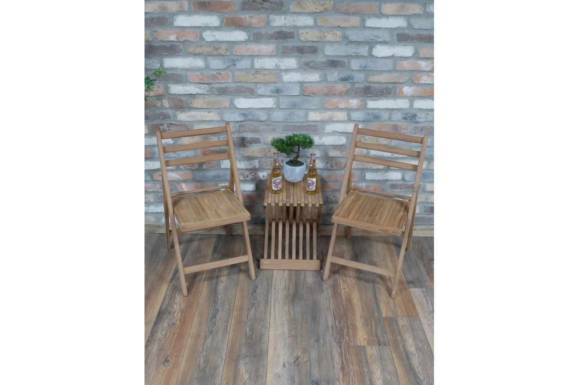 T42 Teak Folder