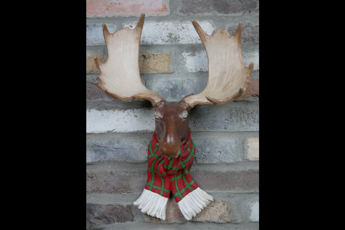 Moose Head Wall Decoration