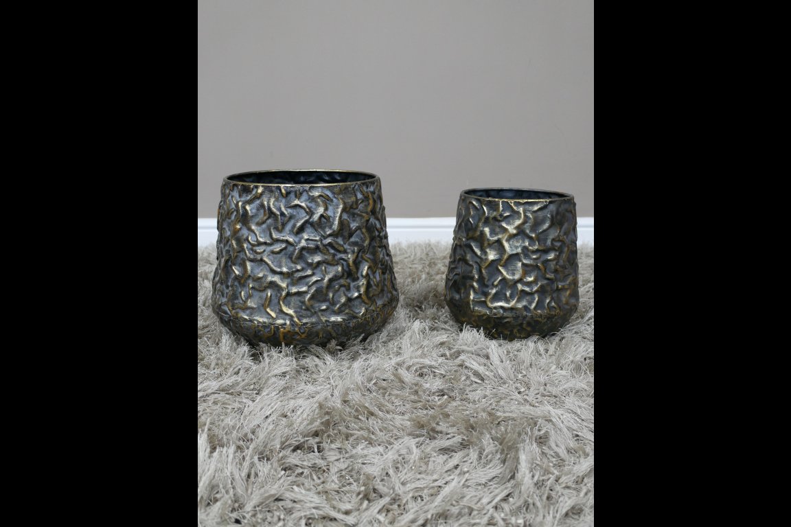 Set Of 2 Planters