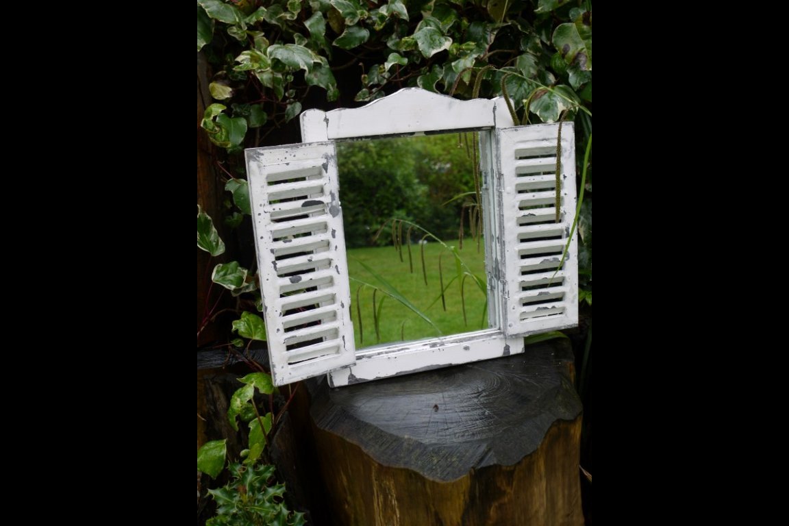 Shutter Mirror
