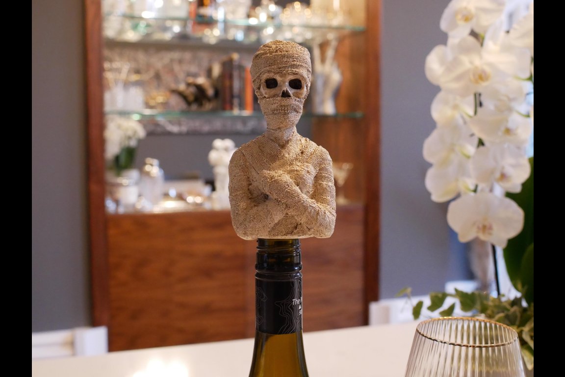 Mummy Wine Stopper