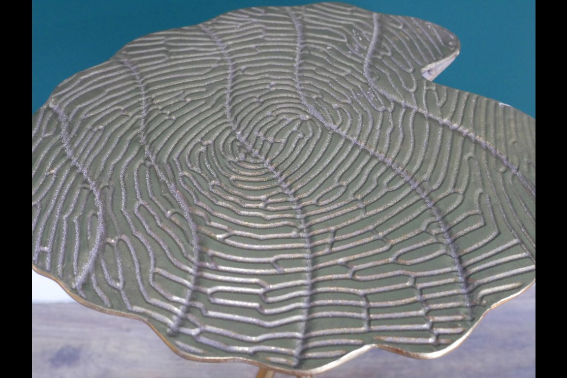 Leaf Side Table