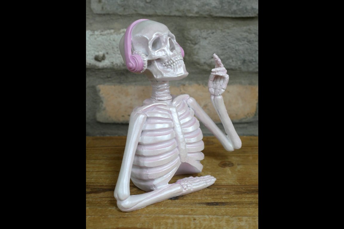Skeleton With Headphones (Pink)