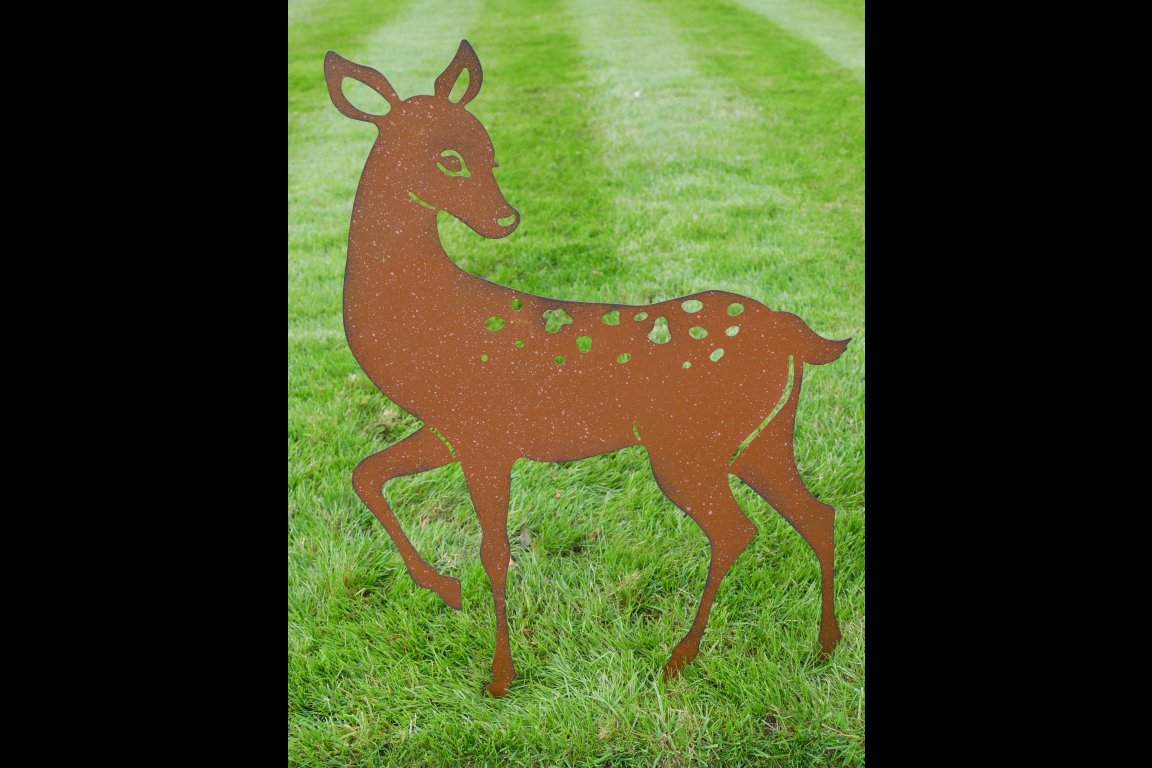 Rusty Deer Stake