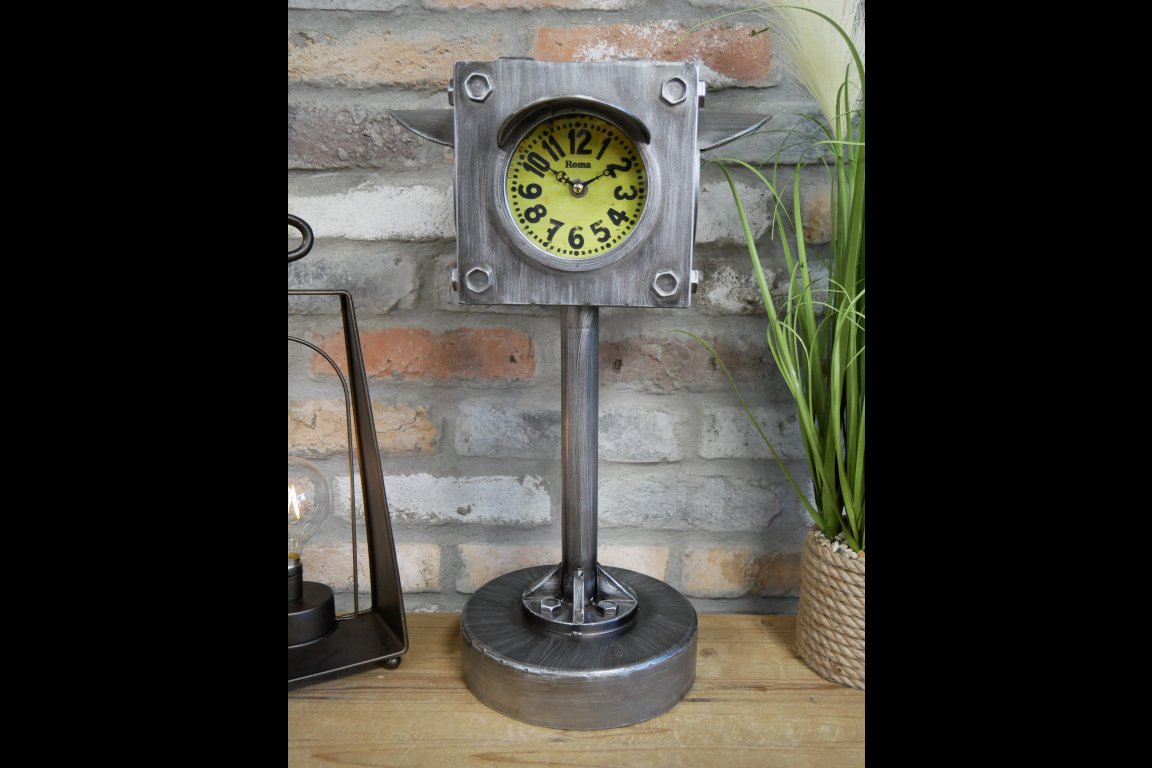 Traffic Light Clock