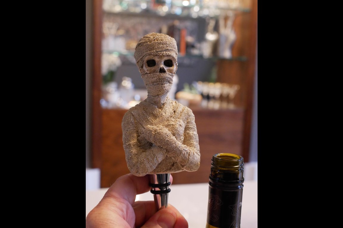 Mummy Wine Stopper