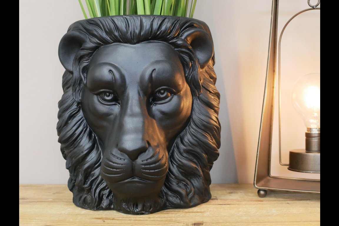 Lion Head Planter