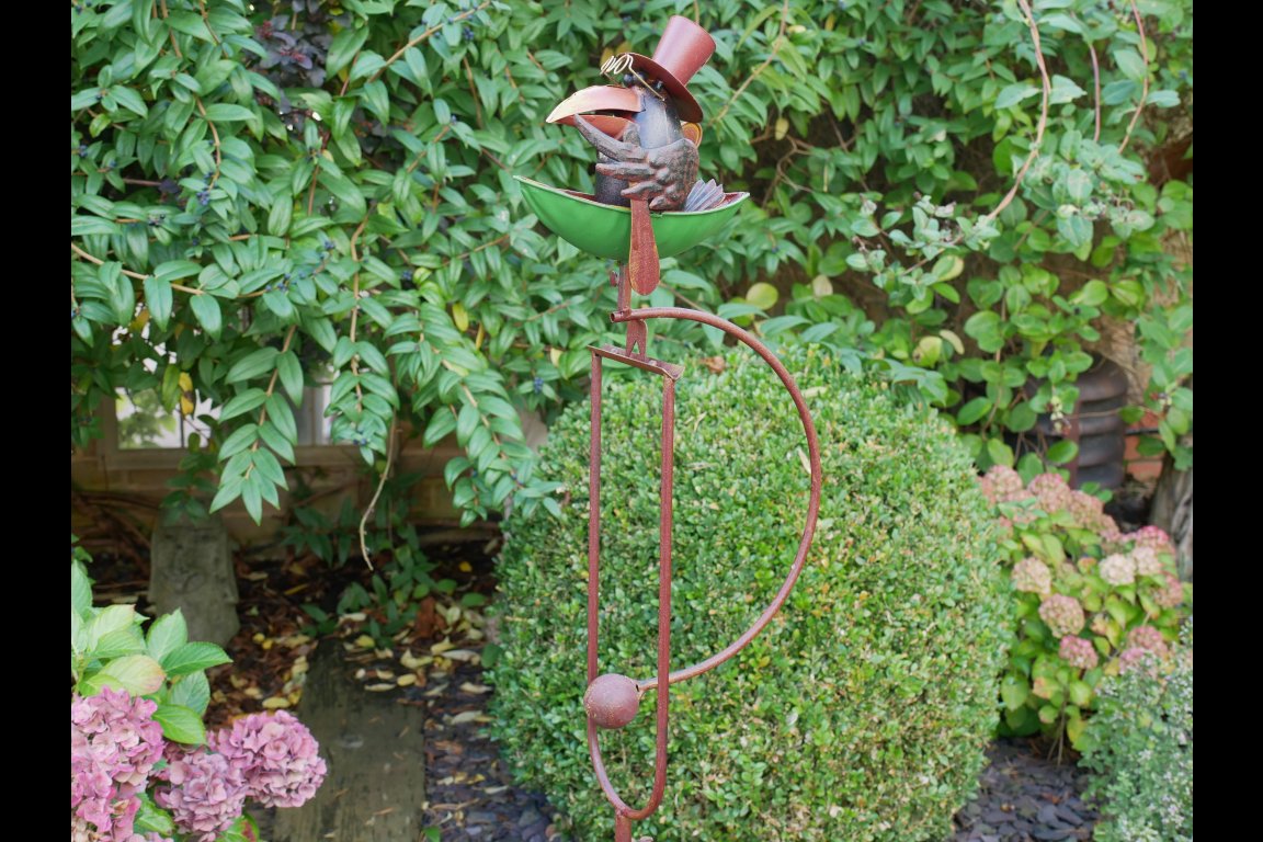 Bird In A Boat Stake