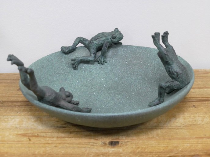 Frog Bird Feeder / Bath