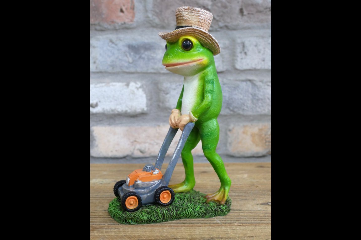 Mowing frog