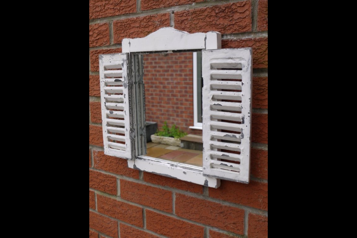 Shutter Mirror