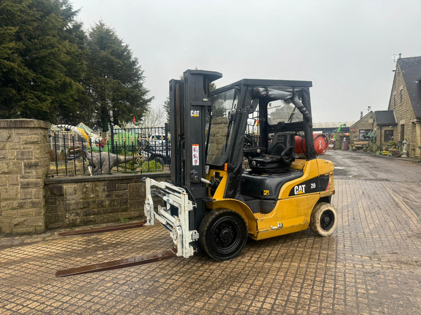 2018 CAT GP20NT 2 TON FORKLIFT