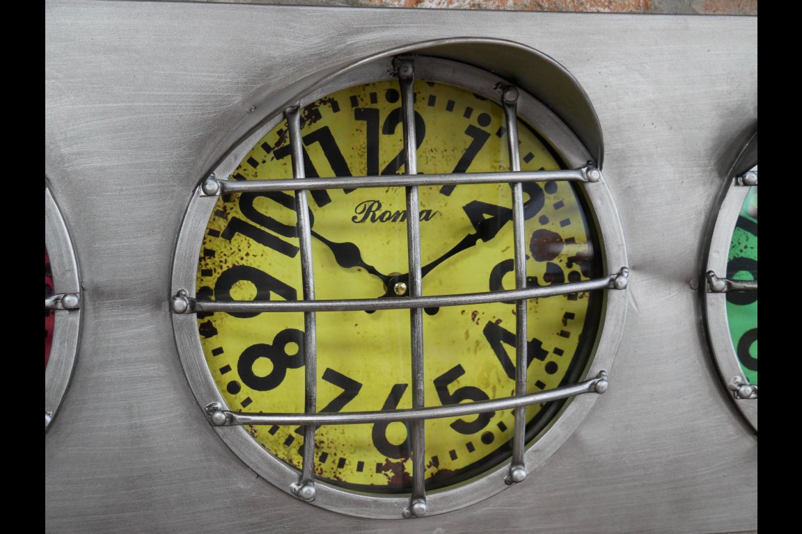 Traffic Light Clock