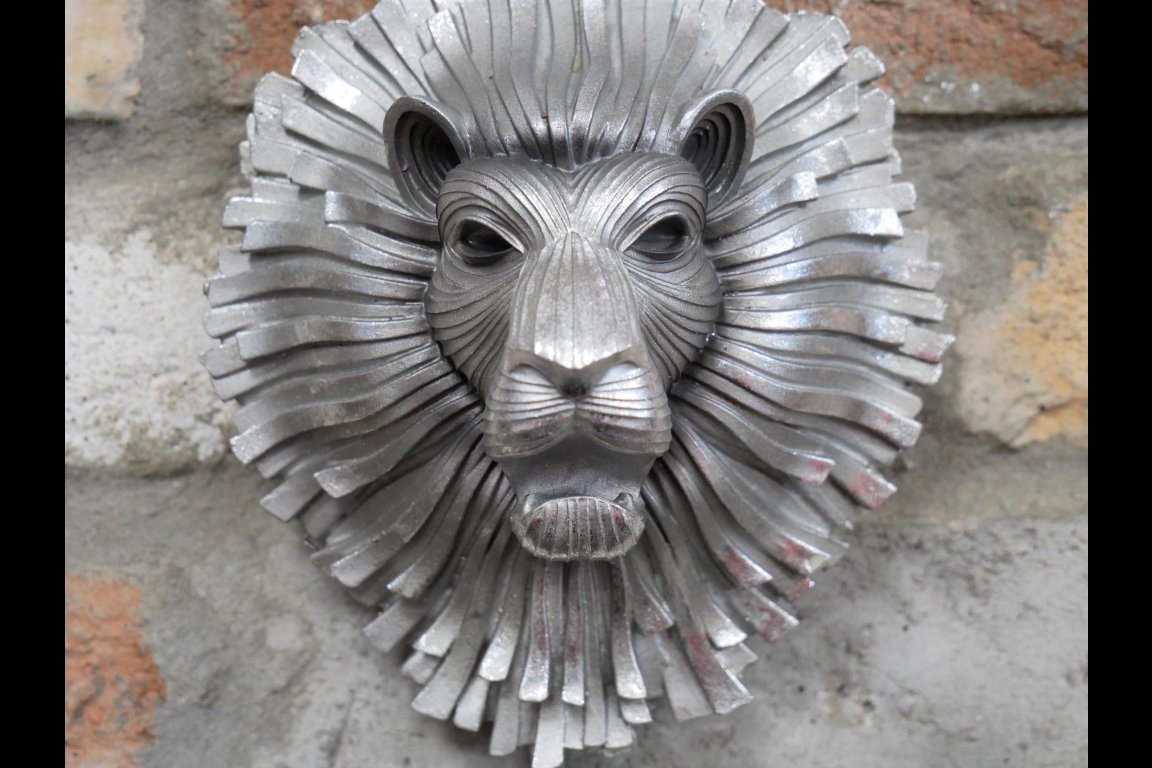 Lion Hook