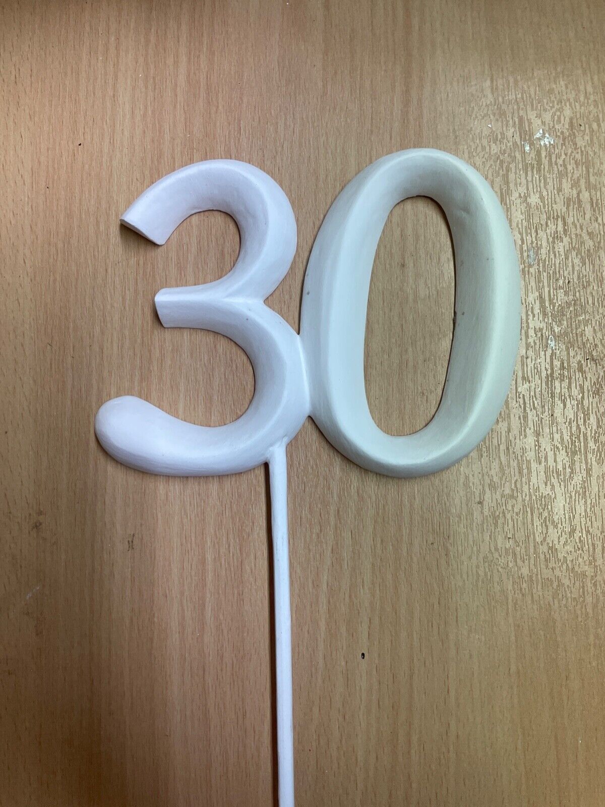 POSH GRAFFITI WHITE WOODEN NUMBER 30TH HAPPY BIRTHDAY CELEBRATIONS 46CM HIGH