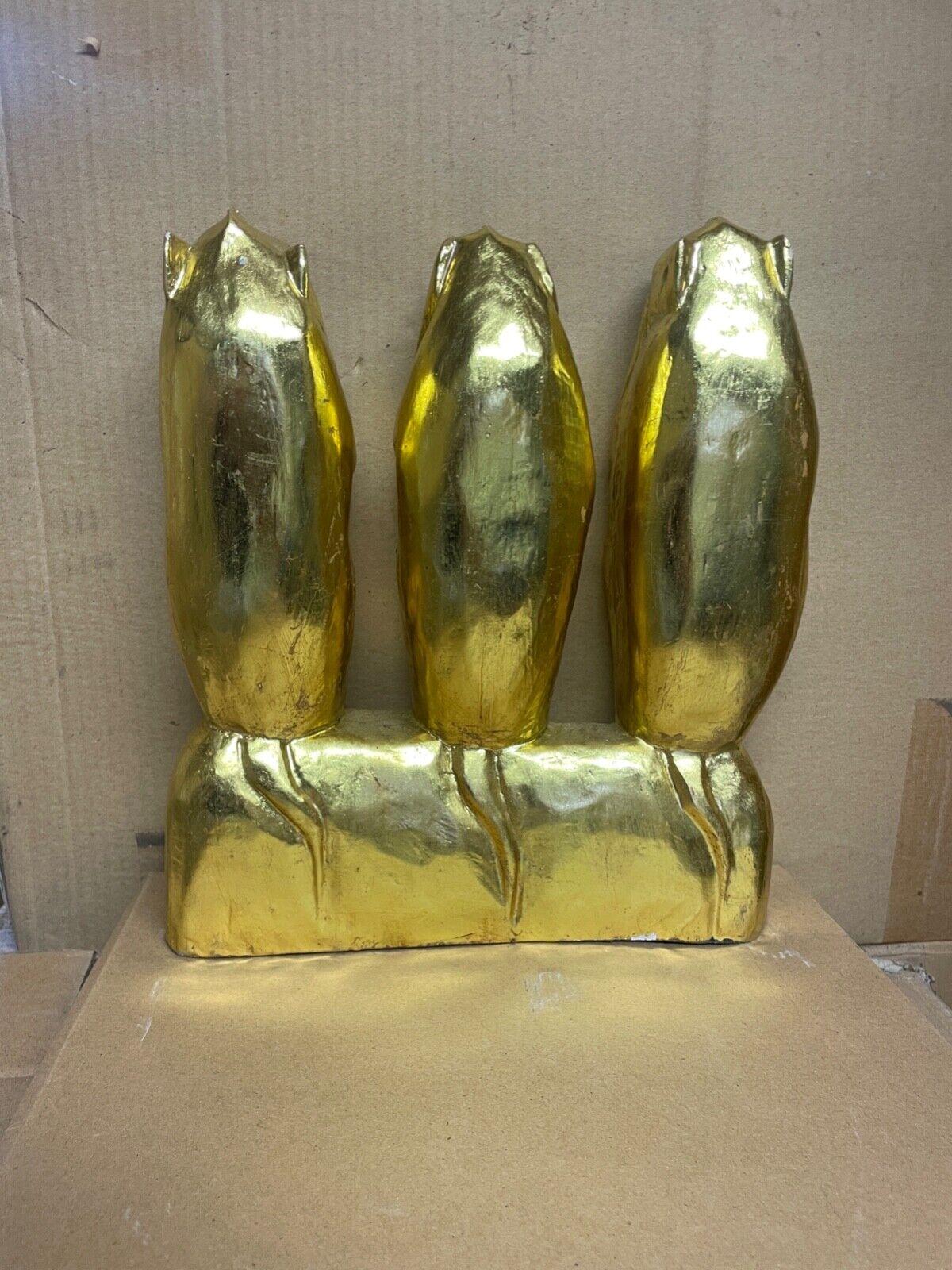 THREE WISE MONKEYS GOLD HAND CARVED SEE HEAR SPEAK NO EVIL 28CM POSH GRAFFITI