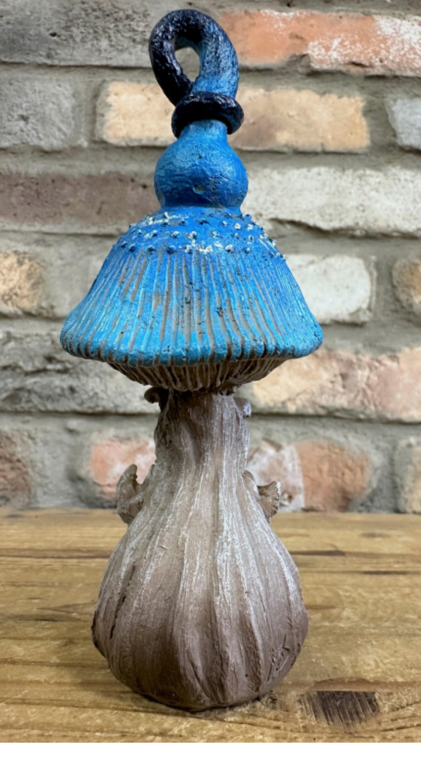 SET OF 4 COMICAL MUSHROOM FACE PEOPLE COLOURFUL TOADSTOOLS OUTDOOR NEW & BOXED