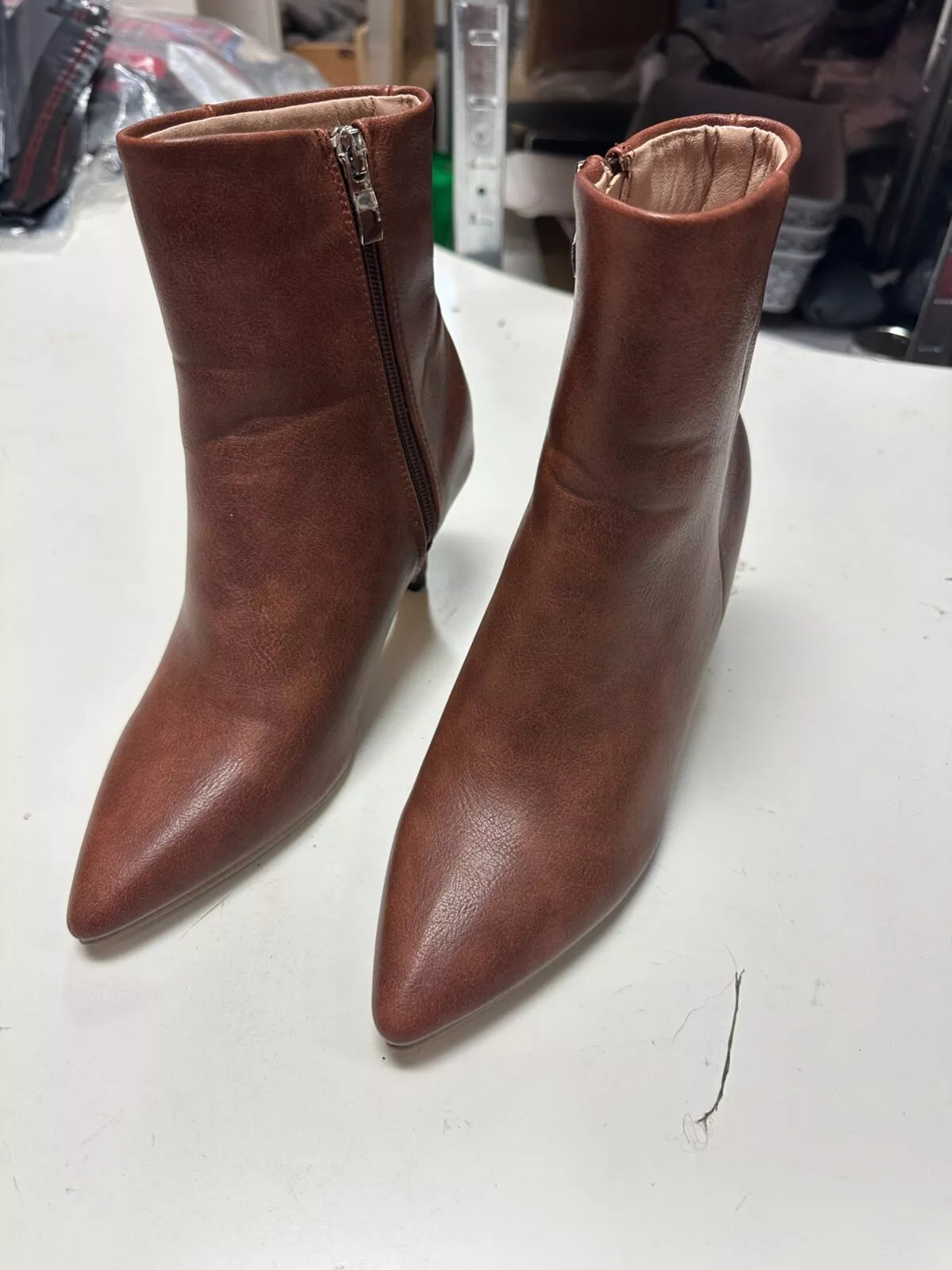 BROWN FAUX LEATHER ANKLE BOOTS WOMENS SIZE 6 BROWN ZIPPER 3 " HEEL BOOTIE NEW