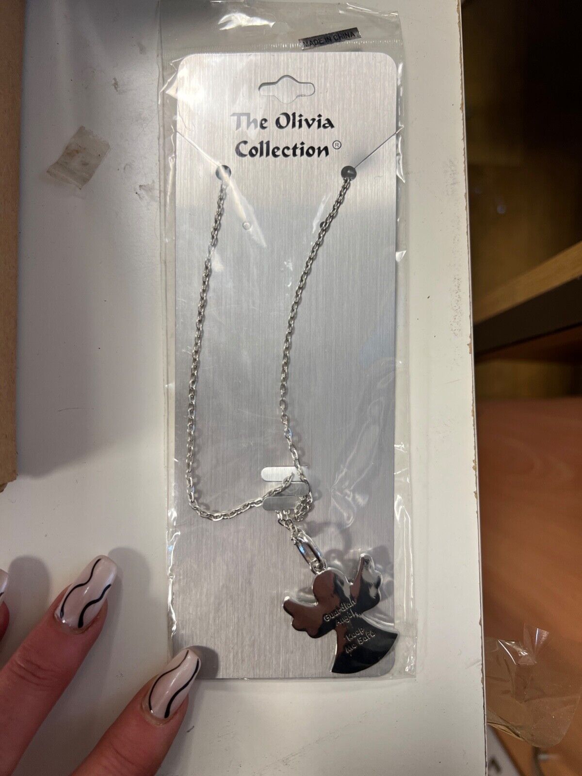THE OLIVIA COLLECTION NECKLACE SHORT CHAIN GUARDIAN ANGEL CHARM BIRTHDAY PRESENT