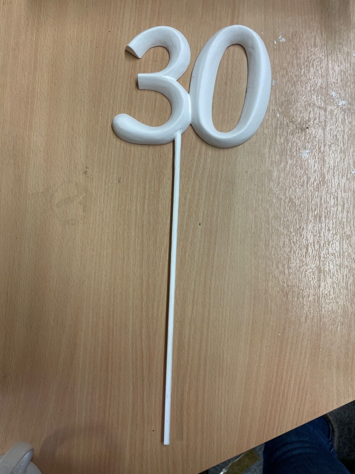 POSH GRAFFITI WHITE WOODEN NUMBER 30TH HAPPY BIRTHDAY CELEBRATIONS 46CM HIGH