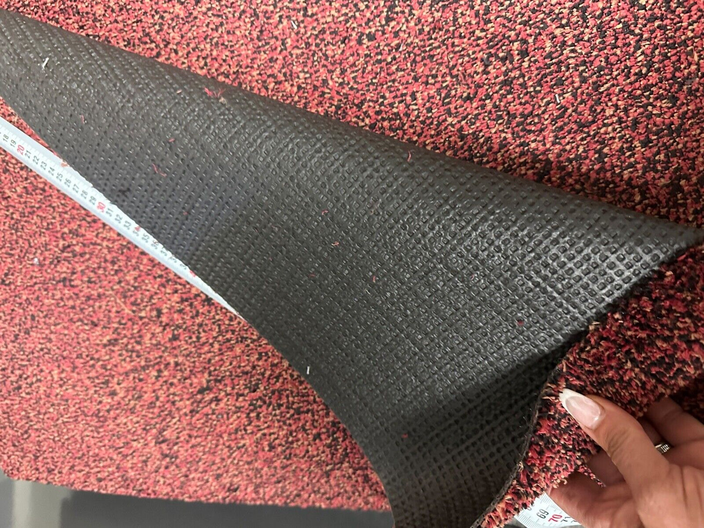 4 X RED TOUGH DIRT RUBBER BACK DOOR FLOOR MAT PET CAR HOME CARAVAN MOTORHOME NEW