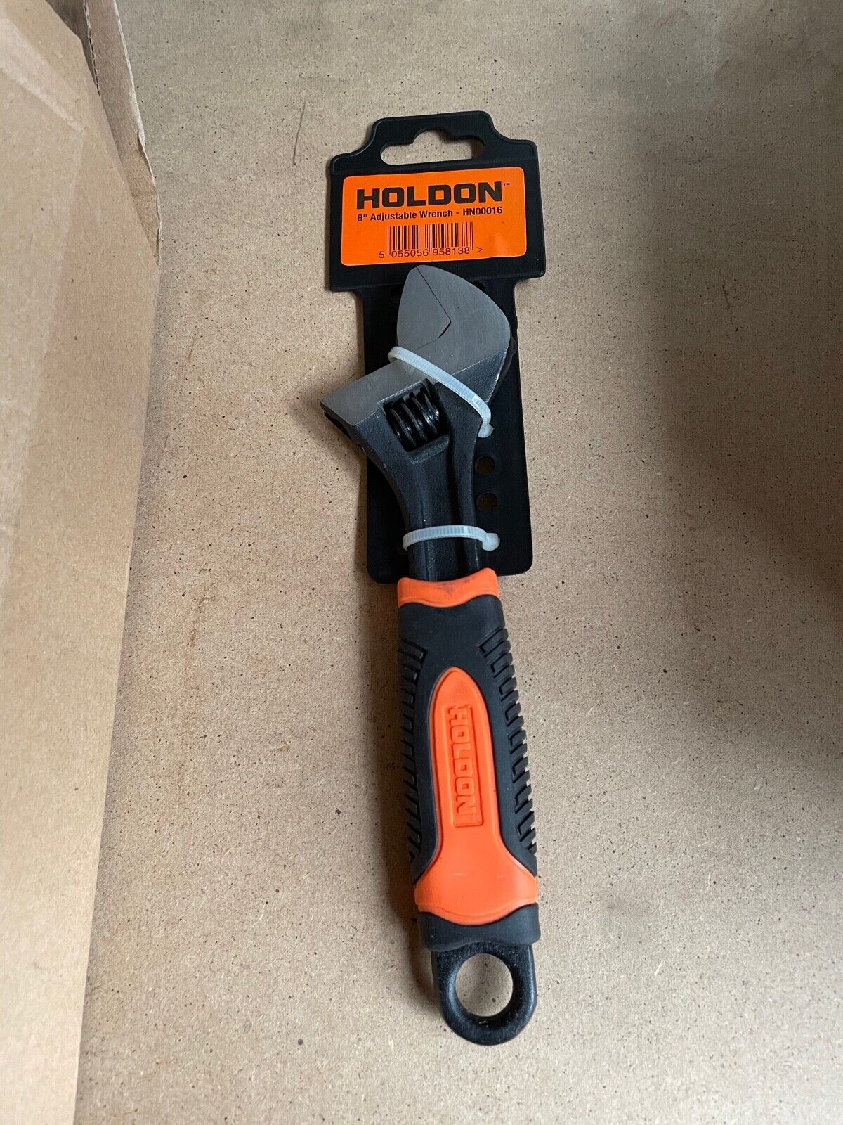 HOLDON 8" ADJUSTABLE WRENCH BRAND NEW WITH TAG GRIP ABLE HANDLE