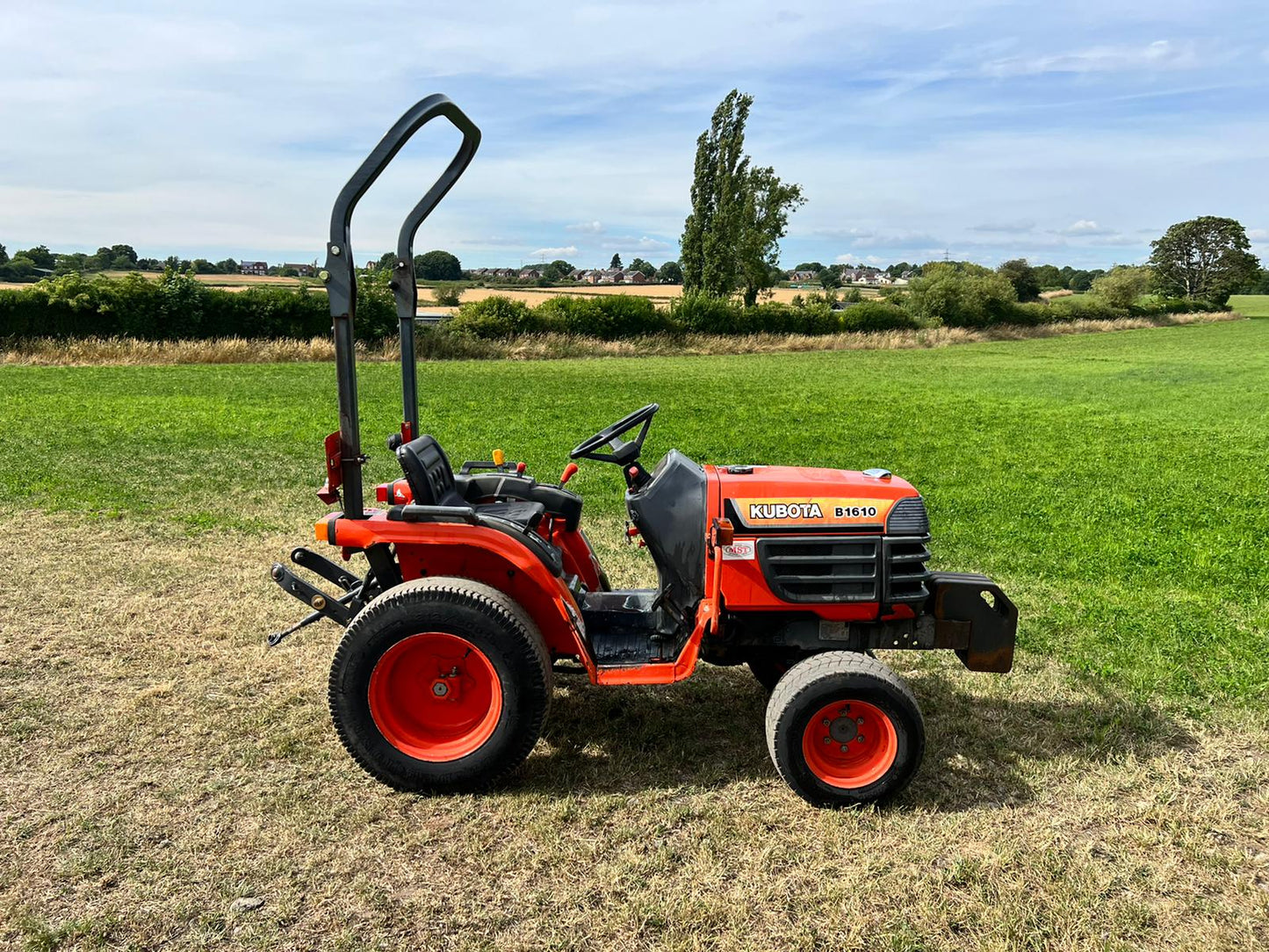 Kubota B1610 4WD Compact Tractor