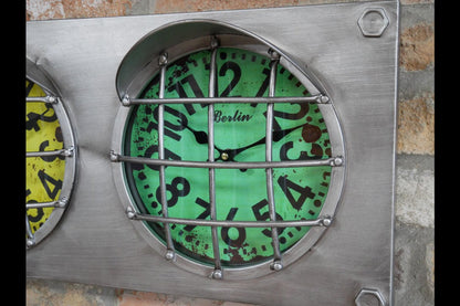 Traffic Light Clock