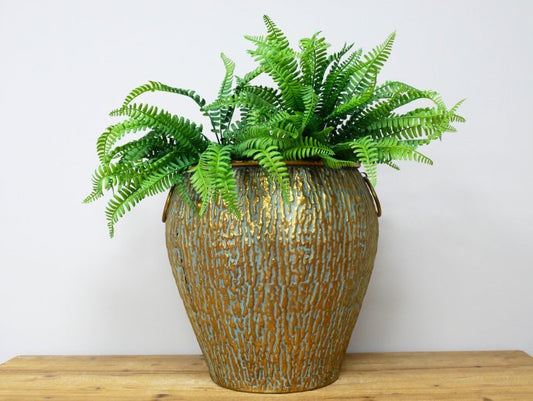 Planter / Vase