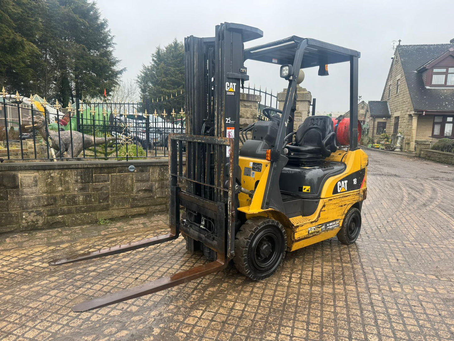 2017 CAT GP18NT 1.8 TON FORKLIFT