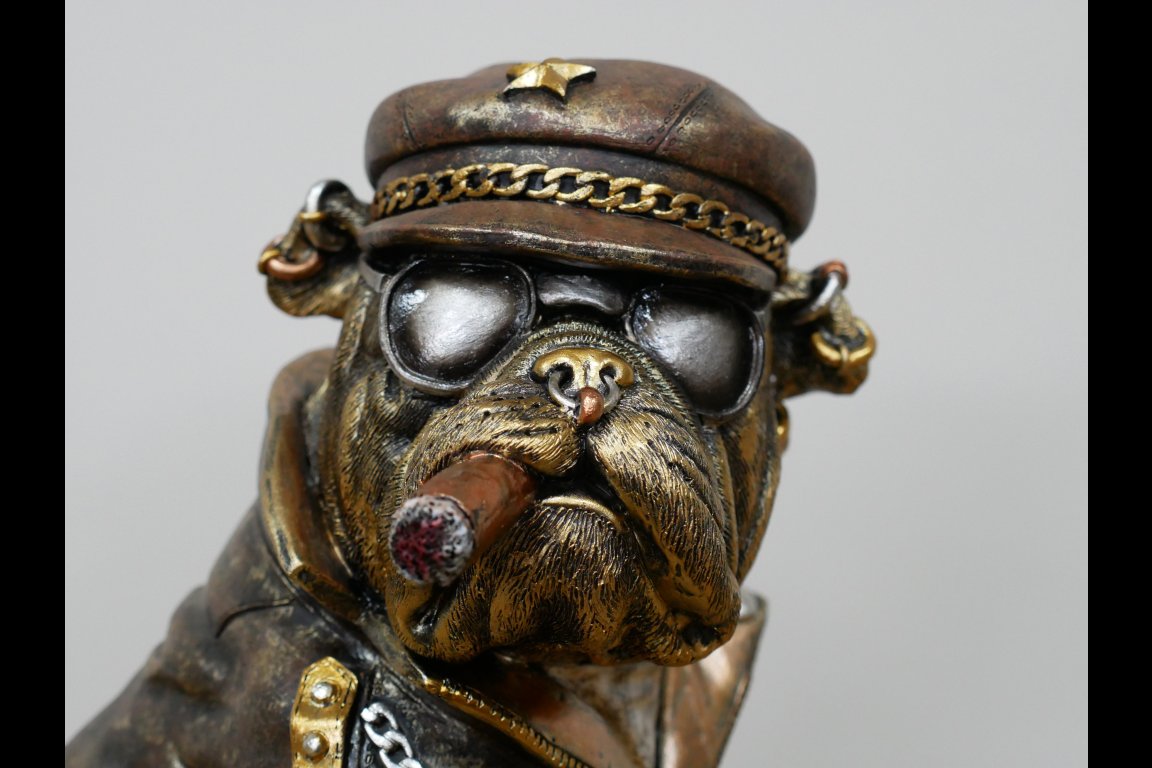 Smoking Bulldog
