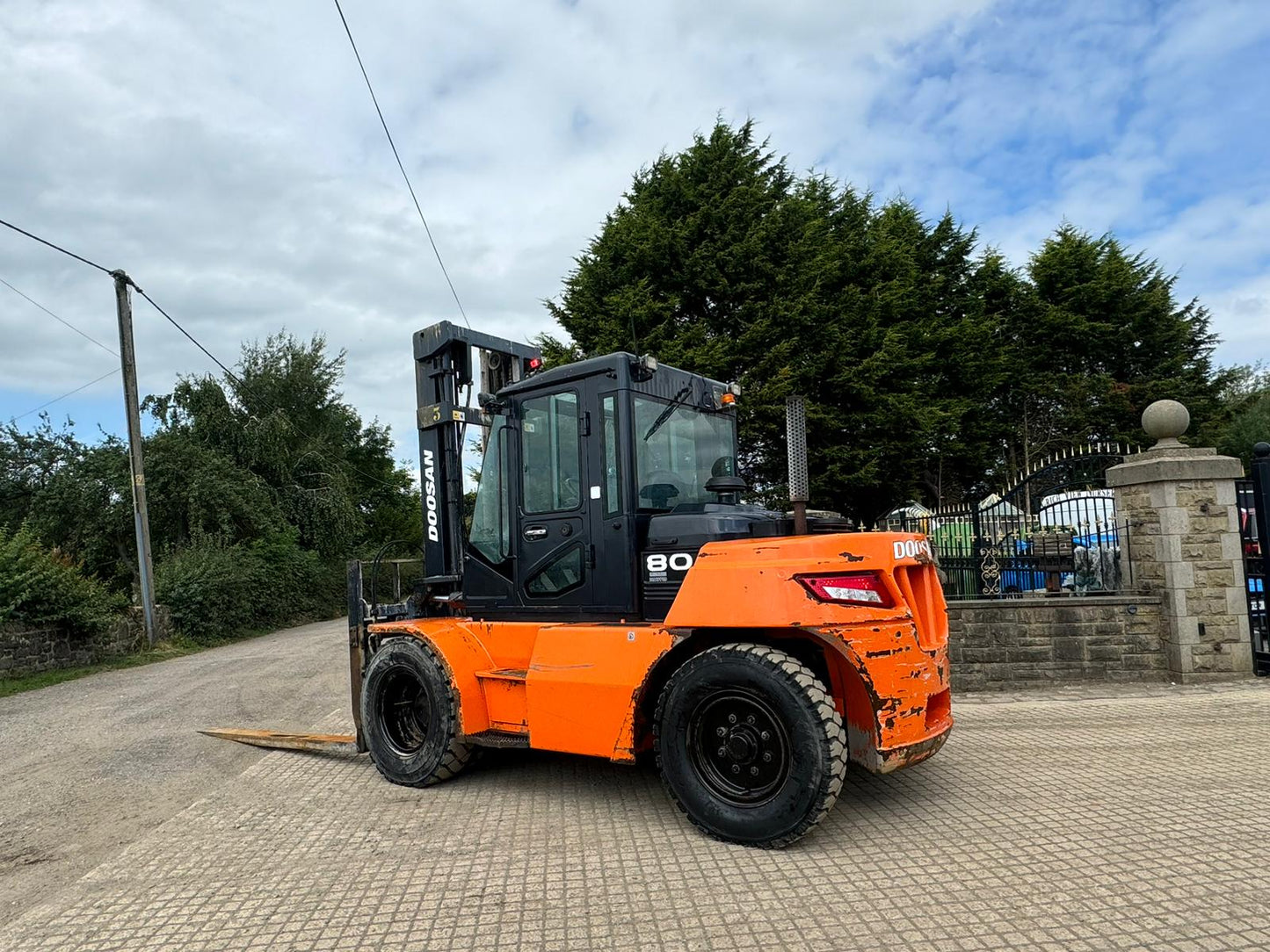 2015 DOOSAN D80S-7 8 TON FORKLIFT FORKTRUCK