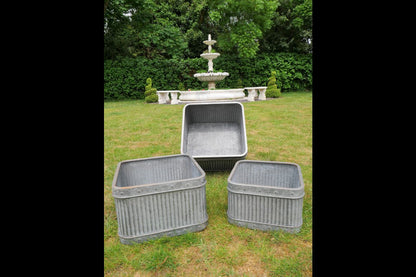 Set Of 3 Square Tubs