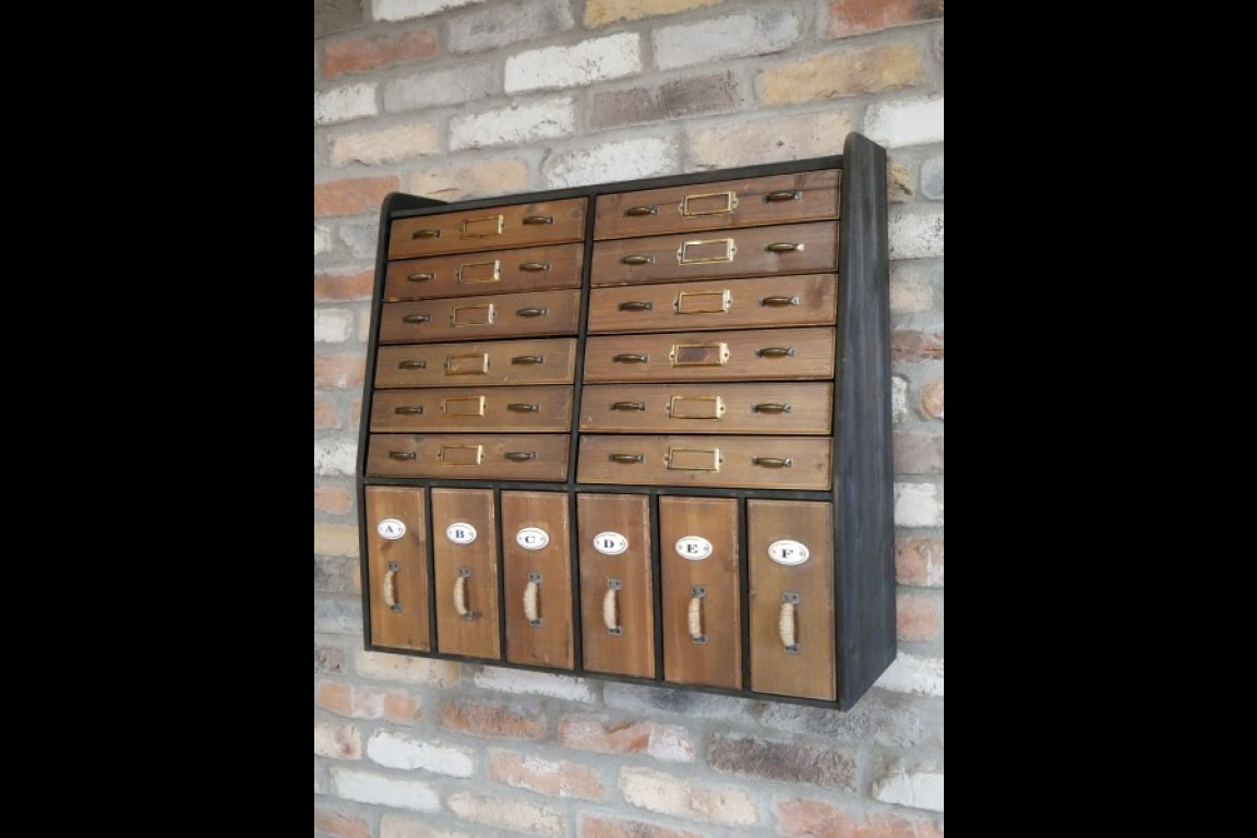 Wall Storage Unit