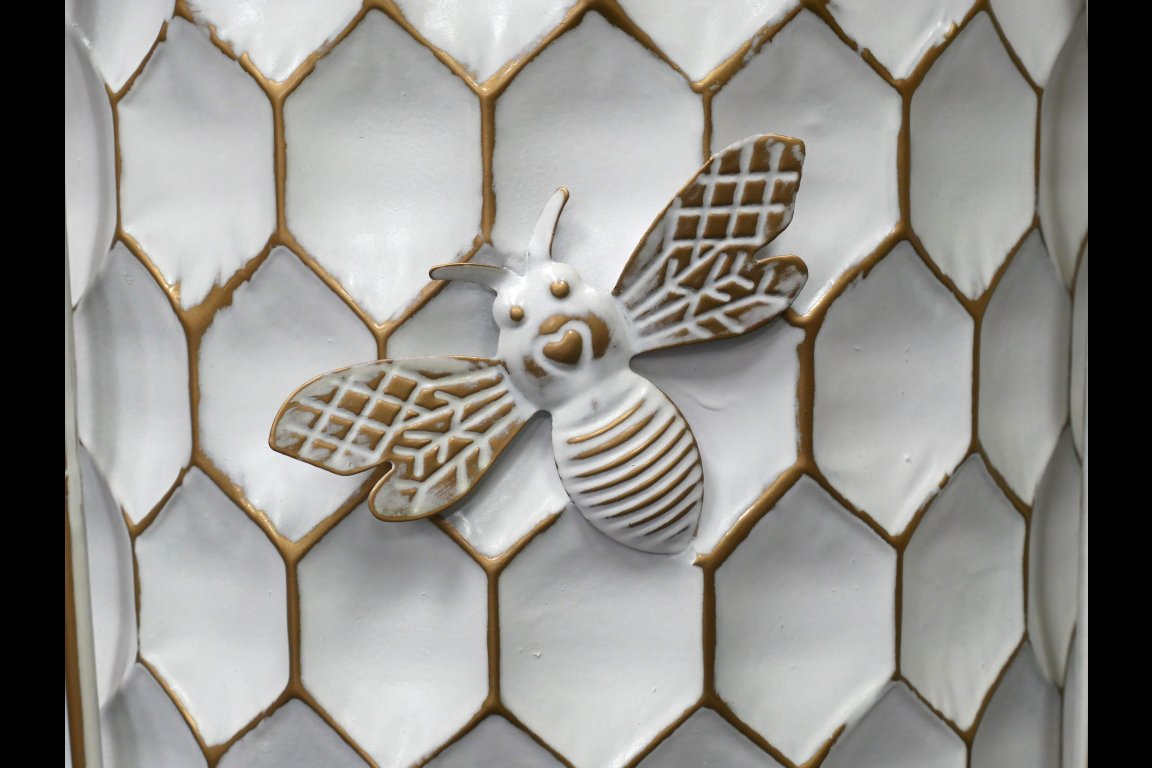 Set Of 2 Bee Planters