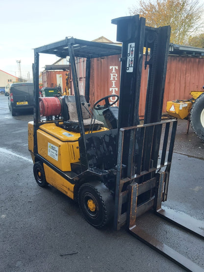 YALE 2 TONNE GAS FORKLIFT TRUCK