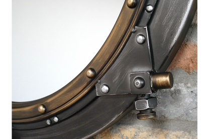 Circle Mirror
