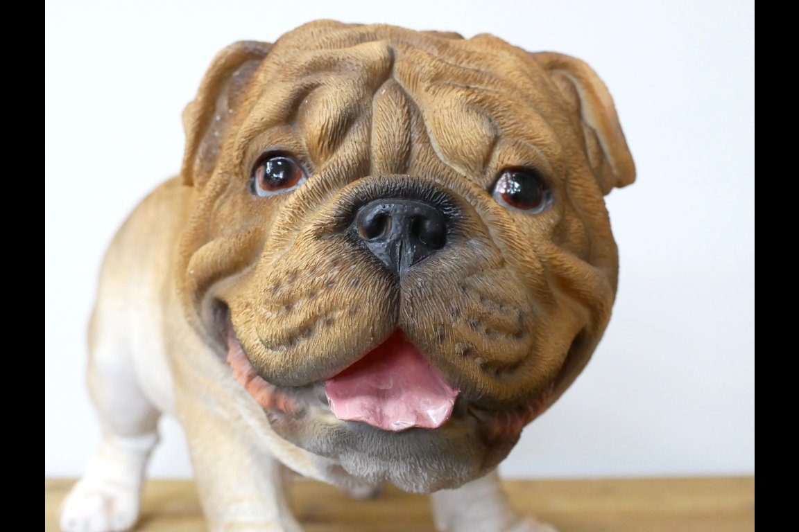 Bulldog Planter