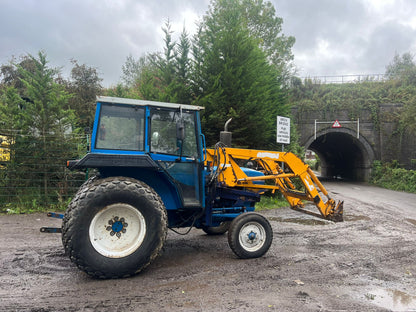 FORD 4110 54HP TRACTOR WITH BOMFORD LOADER