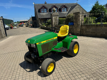 JOHN DEERE 415 TRACTOR RIDE ON LAWN TRACTOR