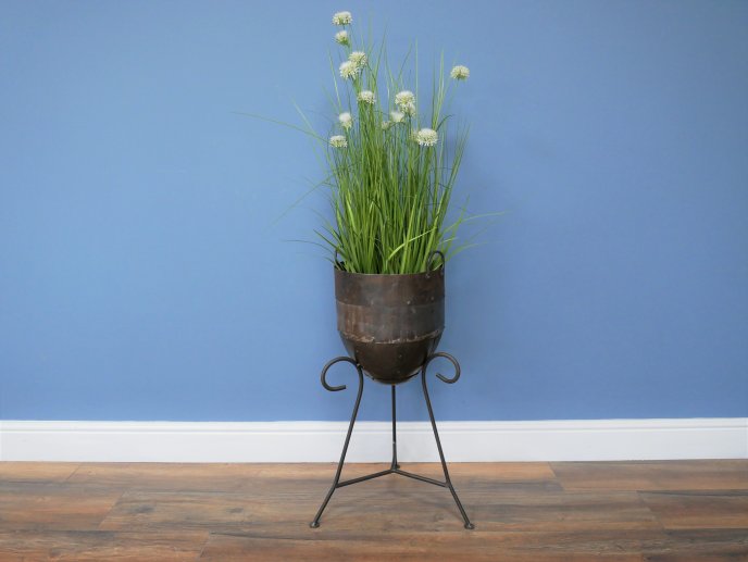 Iron Planter