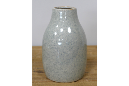 Vase / Flower Holder