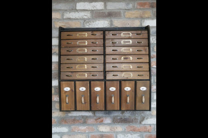 Wall Storage Unit