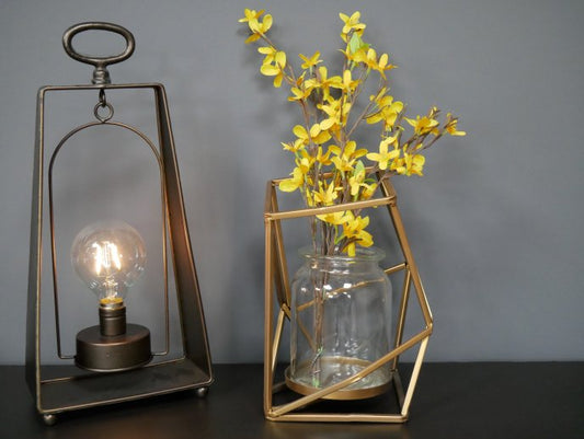 Flower Holder/Vase