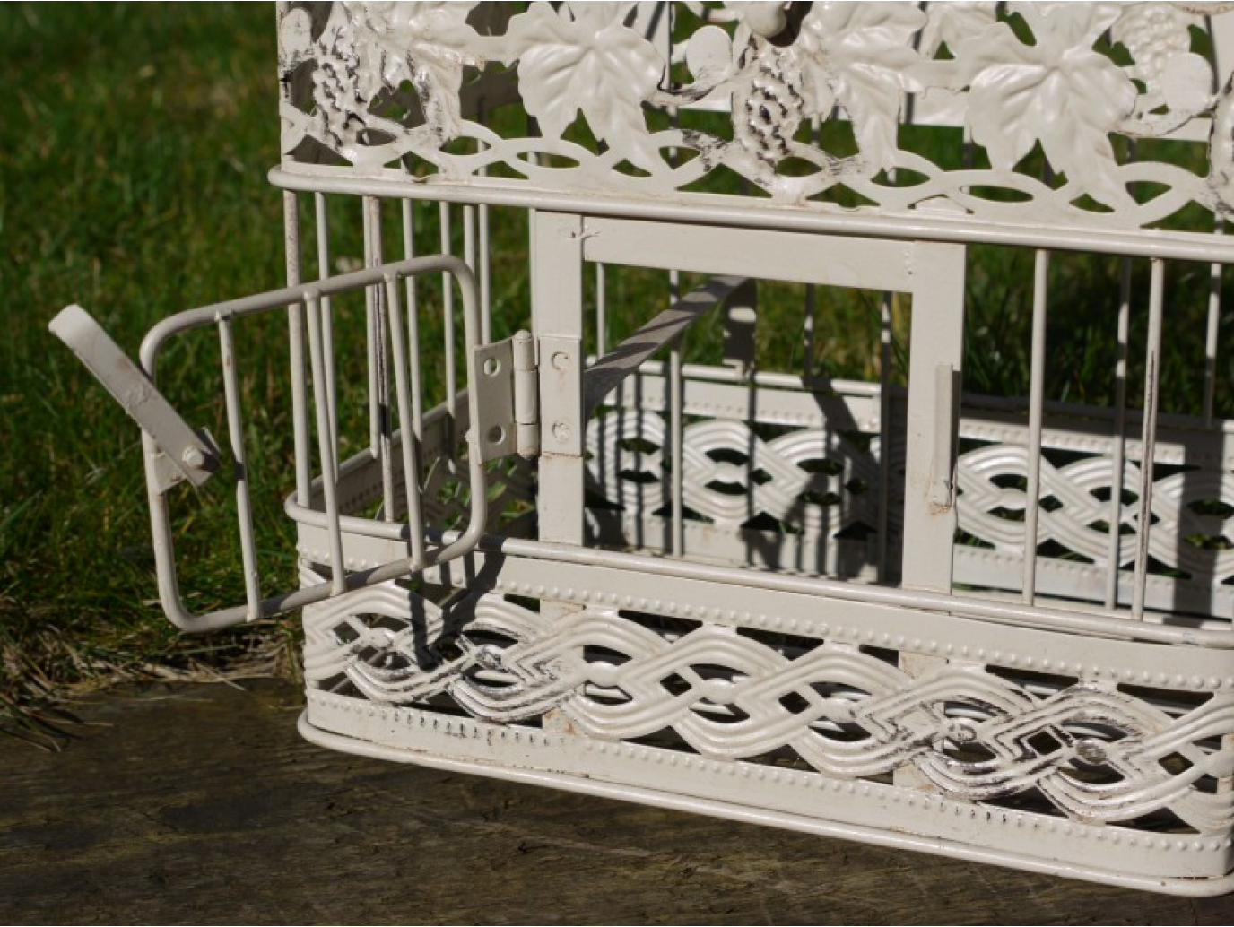 Set of 2 Bird Cages