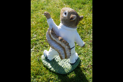 Squirrel Bowler